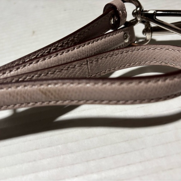 Coach Adjustable Leather Strap in Light Taupe with Silver Hardware - Picture 4 of 10